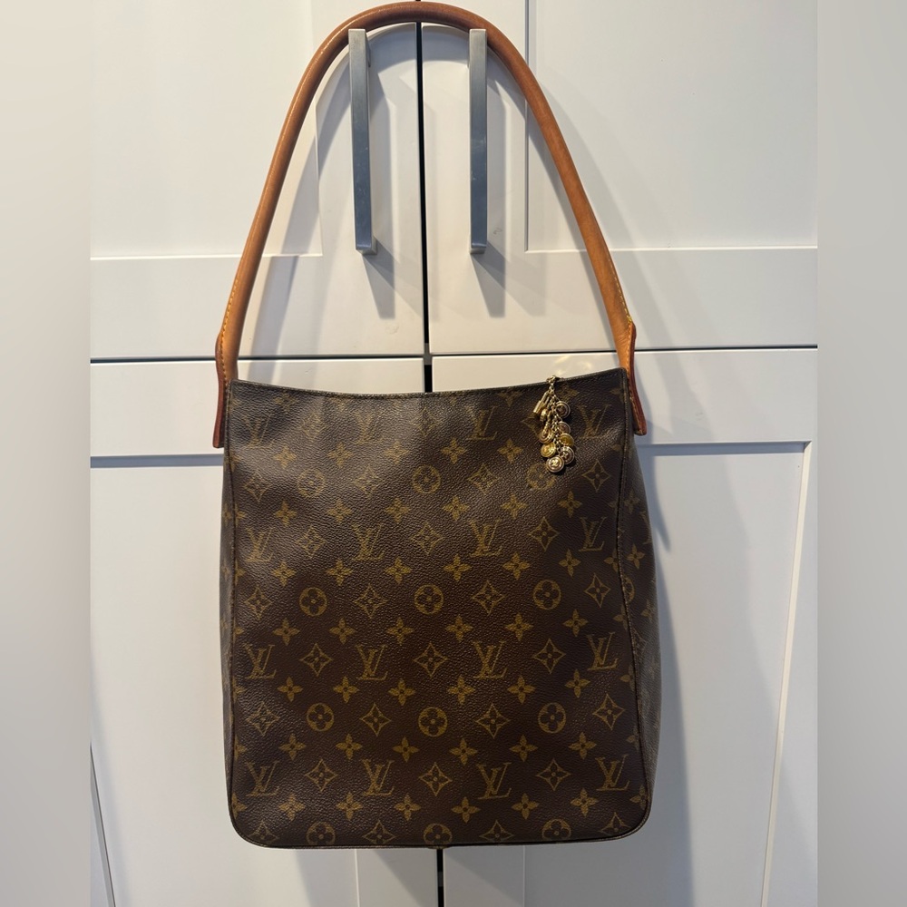 💖 SALE💖 Louis Vuitton Immaculate Looping GM 💖